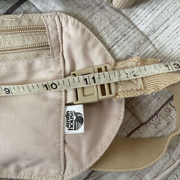 Austin House 2 bundle Fanny pack w/double zipper closure & elastic strap - Picture 11 of 12